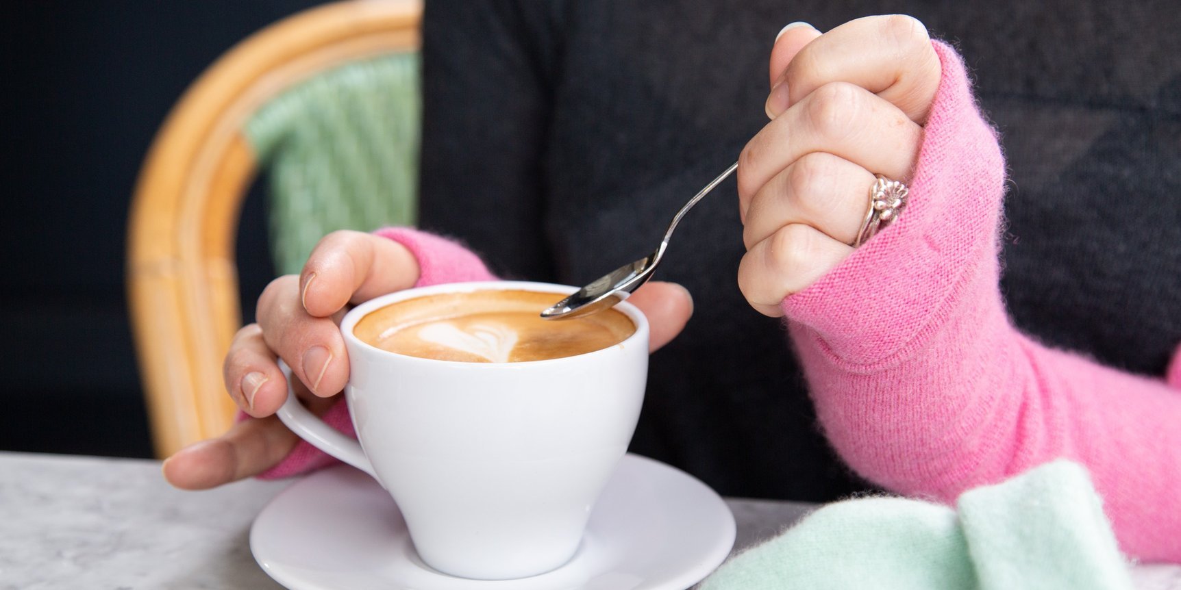 turtle doves recycled cashmere gloves